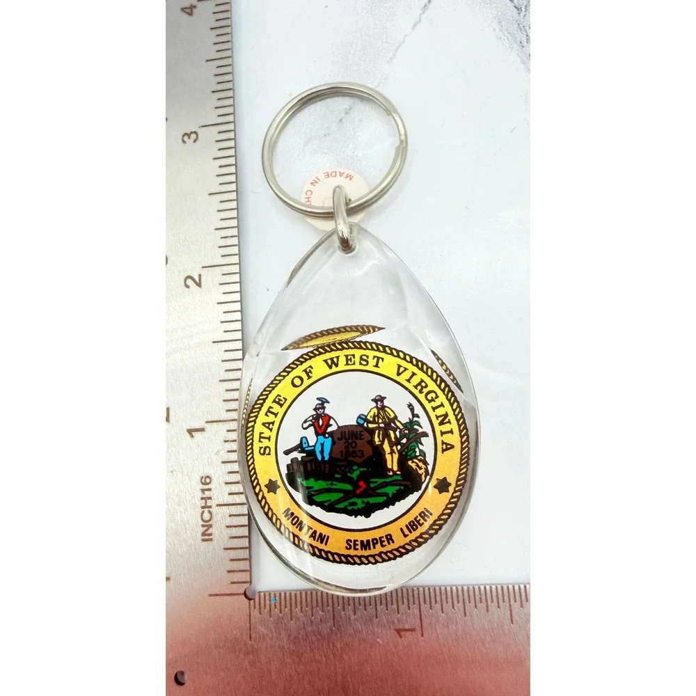 West Virginia State Seal Clear Faceted Acrylic Keychain New Old Stock